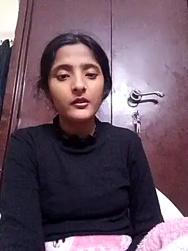 BabySlimmy10 online show from December 2, 2025, 7:42 pm