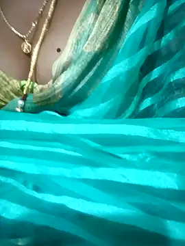 Cute-chinny online show from January 22, 2025, 5:17 pm