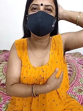 Cute-manisha online show from May 26, 2026, 3:46 am