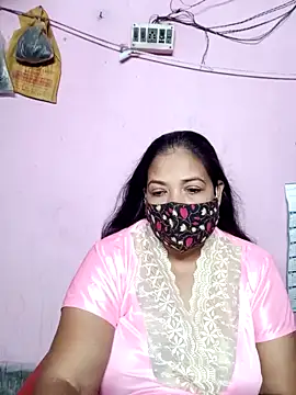 Snapshot of Hotty-rumi chatting on February 12, 2025, 4:00 pm Hotty-rumi online show from February 12, 2025, 4:00 pm