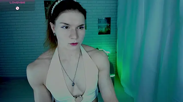 Snapshot of Lisa_Ray chatting on April 4, 2026, 4:15 pm Lisa Ray online show from April 4, 2026, 4:15 pm