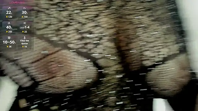 Snapshot of Adelesmithh chatting on October 15, 2025, 11:43 am Adelesmithh online show from October 15, 2025, 11:43 am