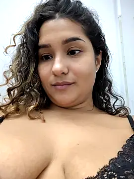 BrendaGirs online show from February 19, 2026, 2:40 am