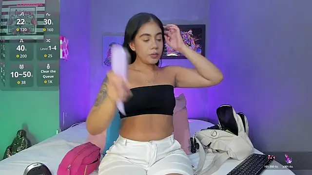 PammelaRoss1 online show from May 9, 2026, 5:18 pm