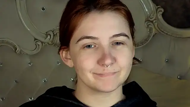 Melanie Stoun online show from October 2, 2025, 12:45 pm