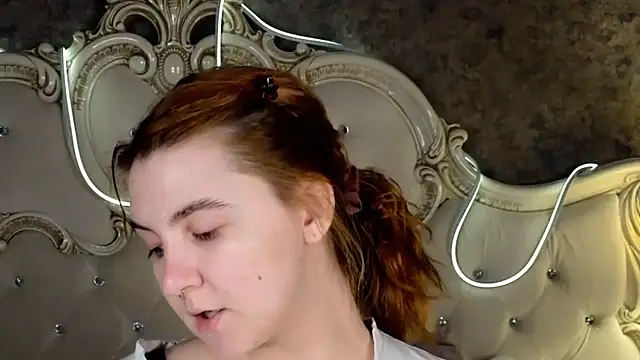 Melanie Stoun online show from October 16, 2025, 11:00 am