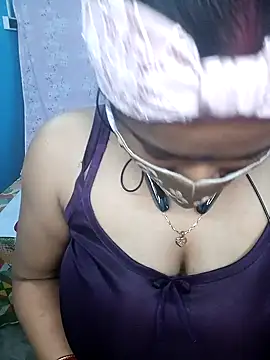 Sexy Mona Bhabhi online show from January 21, 2025, 6:55 pm