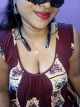 Snapshot of Sexy_Mona_Bhabhi chatting on October 16, 2025, 6:31 pm Sexy Mona Bhabhi online show from October 16, 2025, 6:31 pm