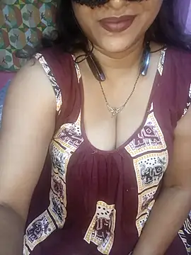 Sexy Mona Bhabhi online show from November 17, 2025, 5:41 pm