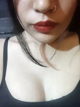 unique gracy online show from October 29, 2025, 3:31 am