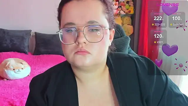 Jessica Joy online show from July 5, 2026, 6:42 am