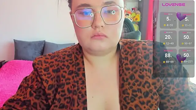 Jessica Joy online show from July 8, 2026, 6:51 am