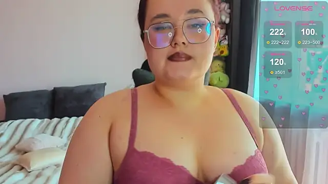 Jessica Joy online show from July 15, 2026, 7:13 am
