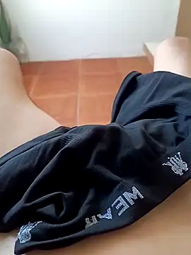 Snapshot of paubabando_ chatting on March 8, 2025, 1:25 pm paubabando online show from March 8, 2025, 1:25 pm