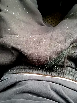 Snapshot of paubabando_ chatting on October 2, 2025, 8:49 pm paubabando online show from October 2, 2025, 8:49 pm