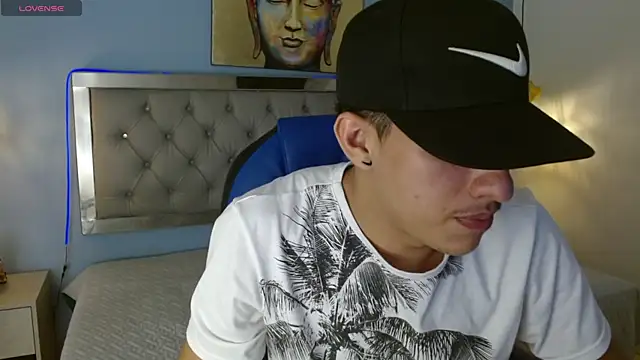 Jheidertwink online show from February 7, 2025, 3:34 am