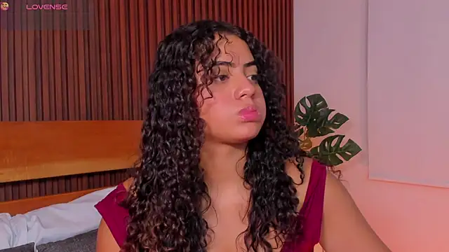 yaya23x online show from February 12, 2026, 2:23 pm