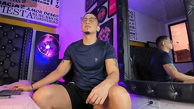 JoshMillerr  online show from August 5, 2026, 11:46 am