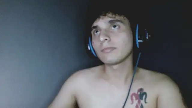 Snapshot of Charley_quin chatting on September 24, 2025, 3:21 am Charley quin online show from September 24, 2025, 3:21 am