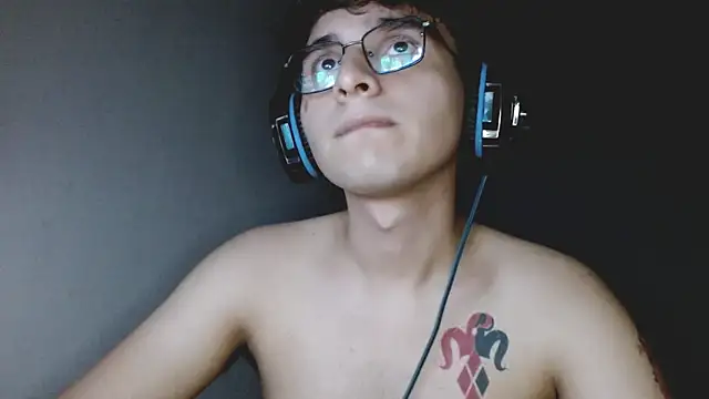 Snapshot of Charley_quin chatting on September 26, 2025, 4:38 am Charley quin online show from September 26, 2025, 4:38 am