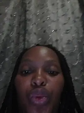 wet Lips x x online show from December 18, 2024, 10:02 pm