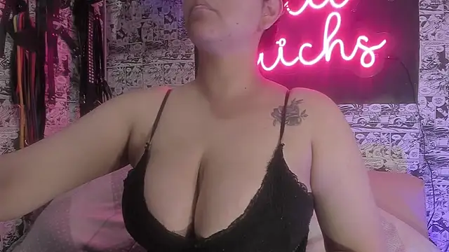 Snapshot of lilit_fetichs chatting on September 27, 2025, 11:10 pm lilit fetichs online show from September 27, 2025, 11:10 pm