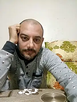 Snapshot of arabian82 chatting on December 8, 2024, 11:40 pm arabian82 online show from December 8, 2024, 11:40 pm