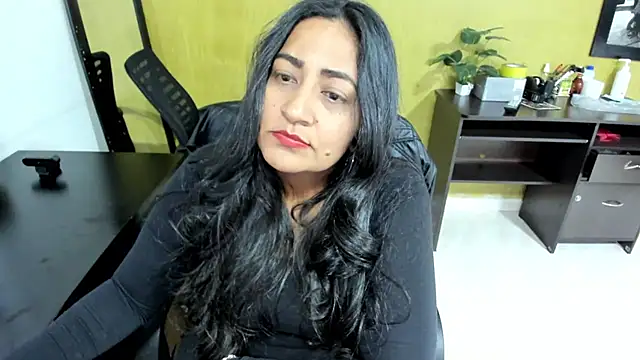Adele Sweett online show from January 17, 2025, 10:56 pm
