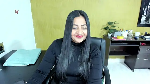 Adele Sweett online show from February 4, 2025, 10:32 am