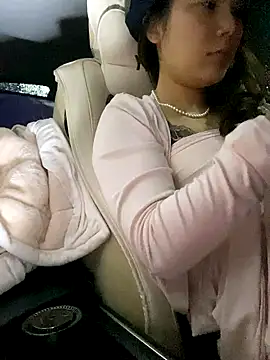 ChuChu1991 online show from November 16, 2025, 12:44 pm