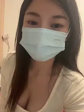 Snapshot of lululu-sweet chatting on December 15, 2024, 5:10 pm lululu-sweet online show from December 15, 2024, 5:10 pm