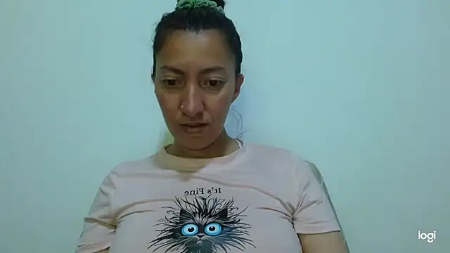 Snapshot of kaybabyhot chatting on August 2, 2026, 1:53 pm kaybabyhot online show from August 2, 2026, 1:53 pm