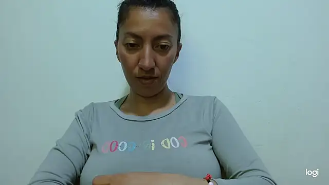 Snapshot of kaybabyhot chatting on August 5, 2026, 2:20 pm kaybabyhot online show from August 5, 2026, 2:20 pm