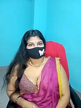 Hot-Angel  online show from December 24, 2024, 9:33 pm