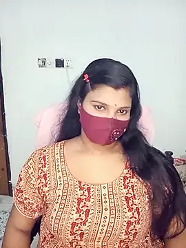 Hot-Angel  online show from October 19, 2025, 4:40 pm