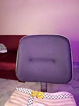 Snapshot of Olivia3 chatting on September 24, 2025, 8:23 pm Olivia3 online show from September 24, 2025, 8:23 pm