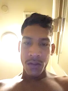 xxnx6969 online show from December 9, 2024, 12:40 pm