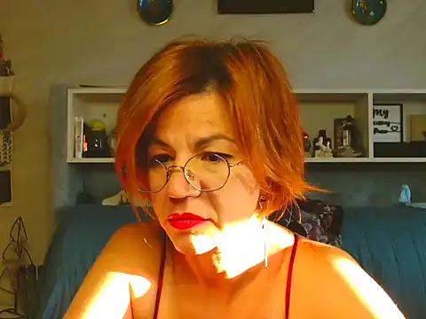 Snapshot of Natali3855 chatting on September 25, 2025, 4:27 am Natali3855 online show from September 25, 2025, 4:27 am