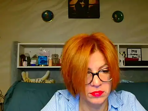 Snapshot of Natali3855 chatting on October 24, 2025, 4:31 am Natali3855 online show from October 24, 2025, 4:31 am