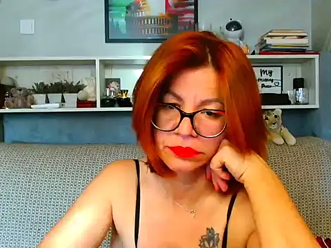 Natali3855 online show from July 26, 2026, 3:36 am