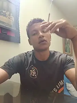 Black Diamon  online show from June 28, 2026, 3:23 am