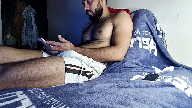 Snapshot of BEN_BLAZE chatting on February 1, 2025, 2:45 pm BEN BLAZE online show from February 1, 2025, 2:45 pm
