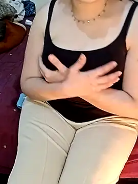 ShadiaStar online show from March 16, 2025, 1:28 am