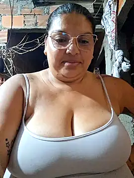 Snapshot of chubby_sexy_big_tits chatting on February 9, 2025, 1:00 am chubby sexy big tits online show from February 9, 2025, 1:00 am