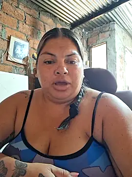chubby sexy big tits online show from September 29, 2025, 1:16 pm