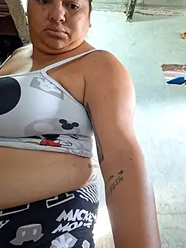 chubby sexy big tits online show from October 21, 2025, 12:17 pm