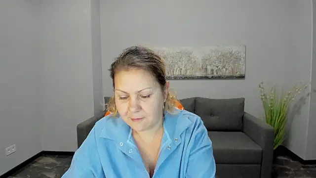 Milana Blake online show from December 11, 2024, 9:41 am