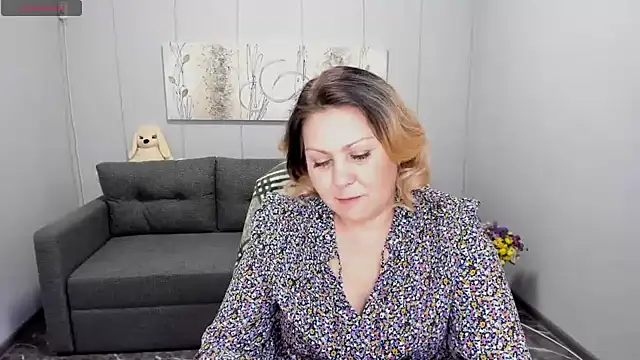 Milana Blake online show from January 17, 2025, 6:44 pm