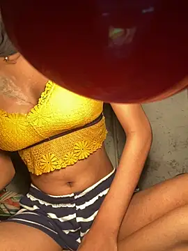 Teena girl online show from December 9, 2024, 2:28 pm