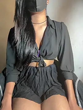 Teena girl online show from February 15, 2025, 9:59 pm